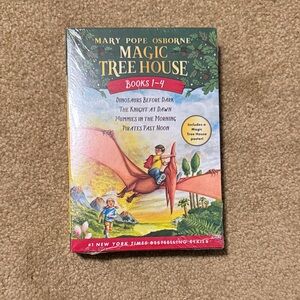Magic Treehouse 1-4, new in plastic
